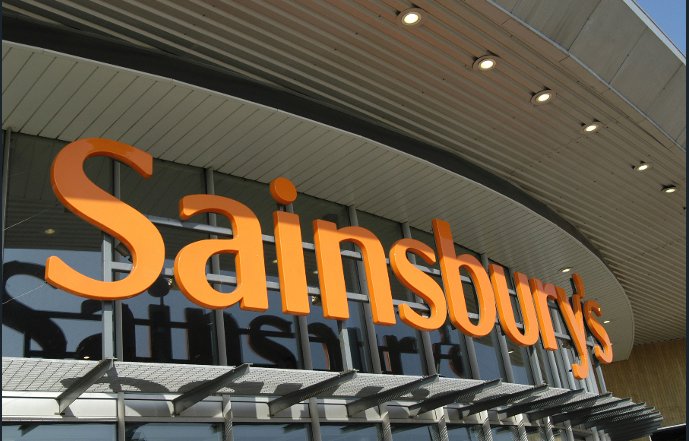 Sainsbury's bring back buy 6 save 25% wine deal ahead of the bank holiday weekend mirror.co.uk/money/cheap-wi…