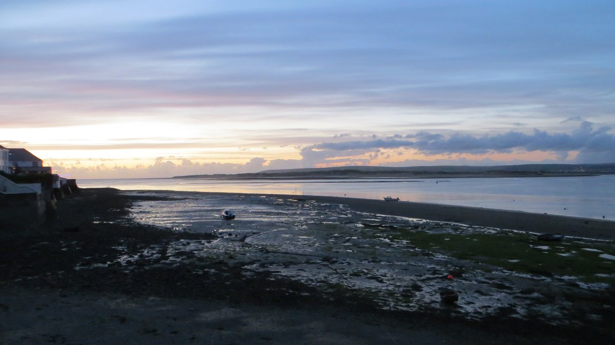 We still have a few available days in our beautiful valley for half term. The weather looks great! Lovely Appledore sunset (3 miles away).