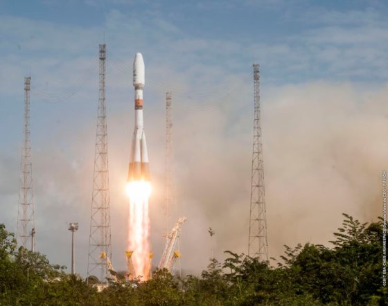 Bottlaeric's tweet photo. [Blog] Retour sur le lancement de #SES15 sur Soyouz @Arianespace. Cadence impressionnante pour les européens!
https://t.co/nPtuIIuXSB https://t.co/CPNKkW7rwV