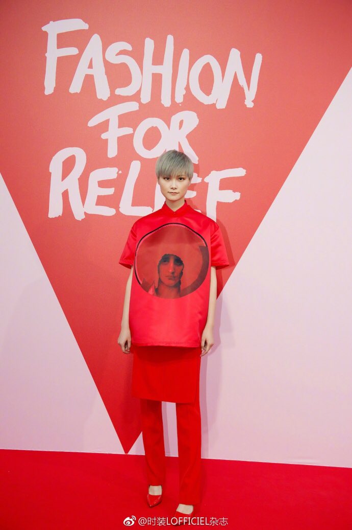 LOFFICIELCHINA's tweet photo. Invited by #naomicampbell #ChrisLee #李宇春 attended Fashion for Relief charity show in Cannes, which was her first catwalk show. https://t.co/TNx4eO0y0D