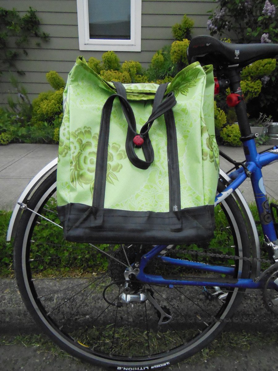 .<a href="/borntorecycle/">NacidosParaReciclar</a> 🇩 🇮 🇾 con cámara de neumático + hule ➡️ ow.ly/XFod30bVk8J