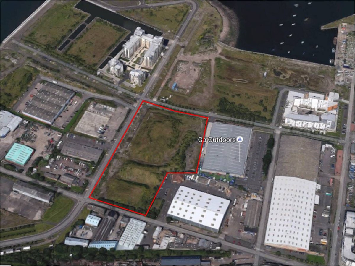 WeAreUmega's tweet photo. https://t.co/sVaIdgaCku More than 300 affordable homes to come to Granton Harbour! High five all round... #Edinburgh #Property #Rent https://t.co/4K87s1qYiE