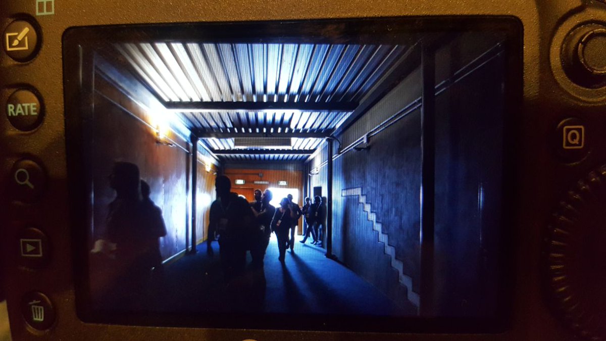 G_Gbr's tweet photo. @SalonedelLibro @LaLipperini @BookBlogSalone @Giulia_B @NicolaLagioia @dp_dpaolin @LeograndeAle Stavano arrivando tutti... (foto di @KiaPasqualini) #AdottaUnoScrittore #SalTo30 https://t.co/Tg0AZ8EIAD