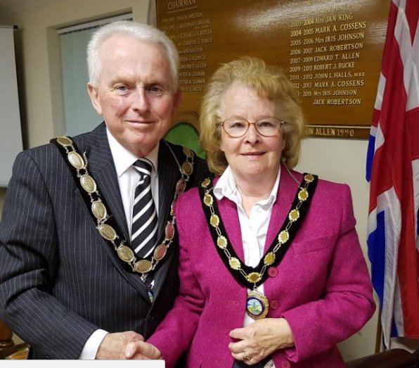 Clacton Pavilion (@clactonpavilion) on Twitter photo Meet the new #mayor and deputy #mayoress of #Frinton and #Walton Town Council: ow.ly/upIh30bVgJT (via <a href="/ClactonGazette/">Clacton Gazette</a>) Meet the new #mayor and deputy #mayoress of #Frinton and #Walton Town Council: ow.ly/upIh30bVgJT (via <a href="/ClactonGazette/">Clacton Gazette</a>)