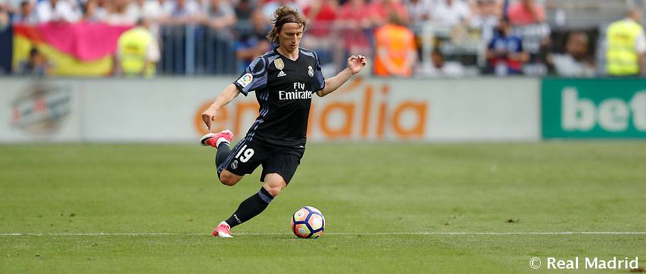 👏👏 <a href="/lm19official/">لوكيتا مودريتش 🇭🇷</a>, ¡1️⃣5️⃣0️⃣ victorias en el Real Madrid!

¡BRAVO MAESTRO!

bit.ly/2qGztfI

#HalaMadrid #33Ligas