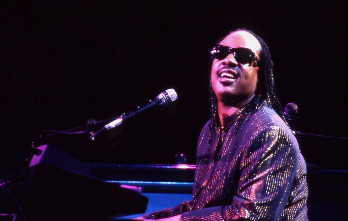 otd in 1995 musical legend Stevie Wonder performed on the Hall