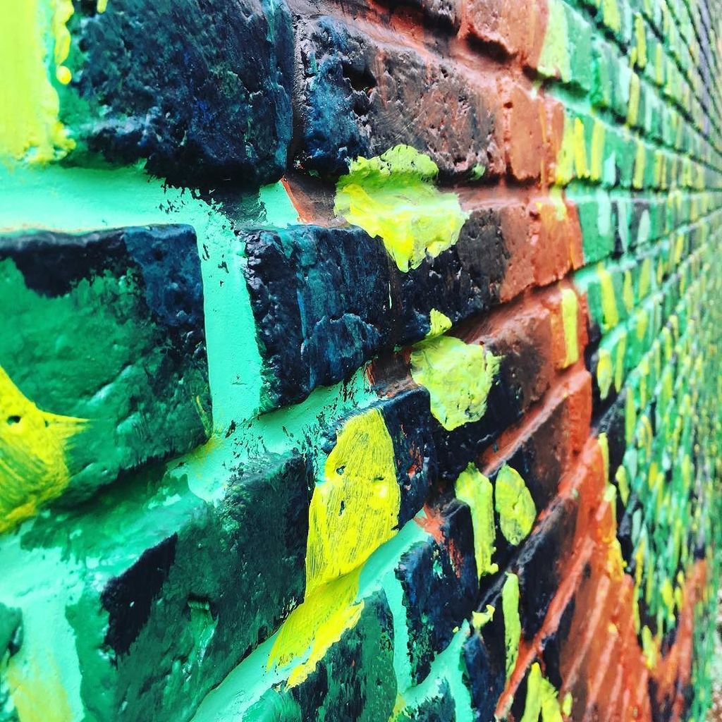 KuremaKigali's tweet photo. Detail shot 🍃🎍🍃#kuremakurebakwiga #mural #rwanda #color #greenscene #commissionedart #africanartists #creative250 #my250 #ADCfactory #Abahi… https://t.co/4o8CnJSVLJ