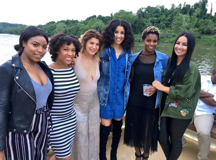 SimplyBH's tweet photo. Girl Power! #CirocWeek #CirocWeek2017 https://t.co/3KnbAHvyOl