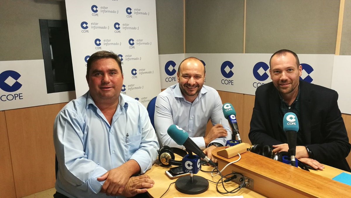 CopeCR's tweet photo. Emaser, empresa mixta de Aguas y Servicios, Premio Cope 2017 https://t.co/LpLpjFRU8X Hablamos con su presidente, Pedro Antonio Palomo https://t.co/PYRCGIuKze