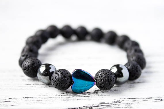 ETSYcreativity's tweet photo. It's a wonderful gift for your other half 
https://t.co/lAhw1QSviJ  
#handmade #bracelet #etsymntt  
https://t.co/lA23asFTy0