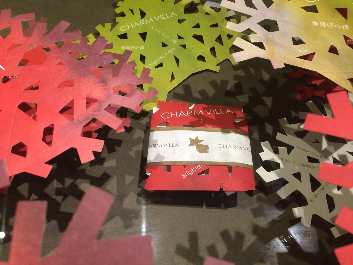 ｜ステキなひと時｜夏新商品 数量限定
金魚ちゃん 珊瑚と水草のギフトボックス（1匹入り）

金魚ちゃんがまるで珊瑚の間や水草の影を自由自在に泳ぎ回るように、あなたのティータイムにささやかな安らぎをもたらすでしょう。