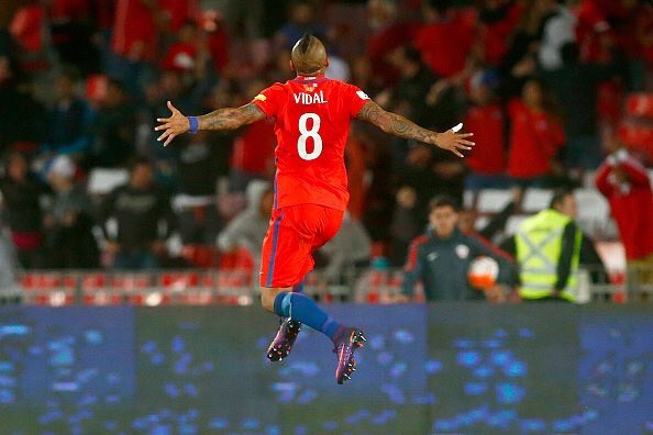 Happy birthday to a \crack\ we could do with in our midfield - Arturo Vidal. 