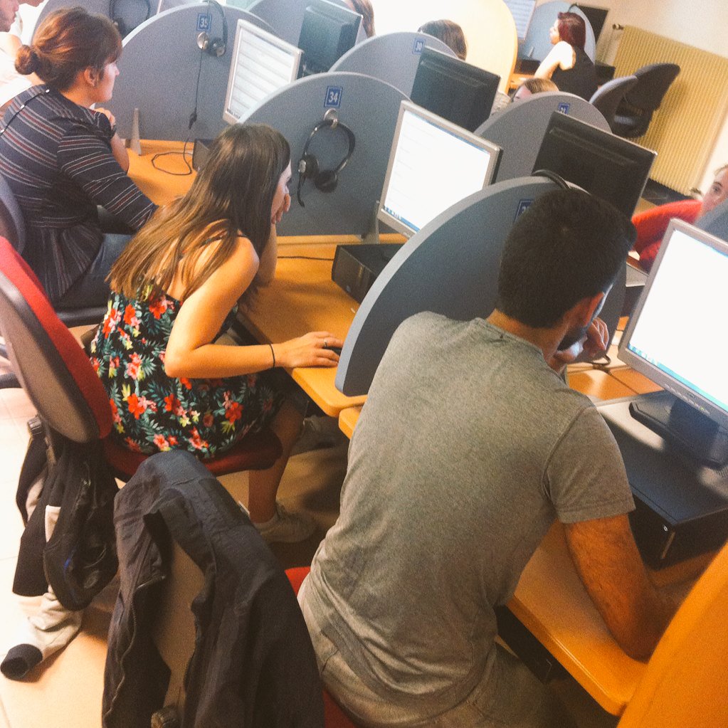 BertrandMocquet's tweet photo. Passage du qcm de certification #c2i1 @upvd1 #NumDuSup https://t.co/LHNhCI2qAV