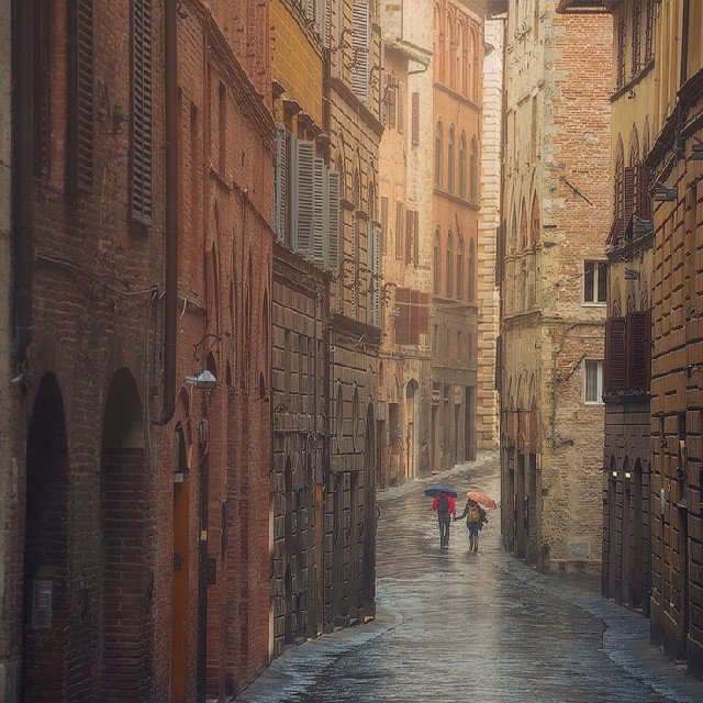 LOVE is in the air.

It's nice to have someone
to hug at the end of the day.
U understand thatEven badDays pass,
WHEN beautifulPeople remain