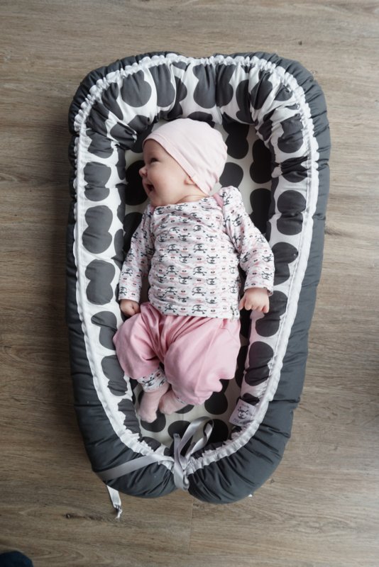 mocards_nl's tweet image. Mooi babynestje van super kwaliteit met wolkjes/ giraffevlekken van Little Mo @mocards_nl . Tweezijdig te gebruiken. tinyurl.com/ksvq868