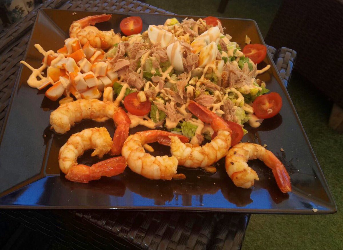 aztekum's tweet photo. No todos los bares son lo mismo, ni todas las ensaladas... 
¡Buena tardes!
Not all bars are the same, not all salads ..
Good afternoon! 
🗿🌊🥗 https://t.co/jnTXw47RTm