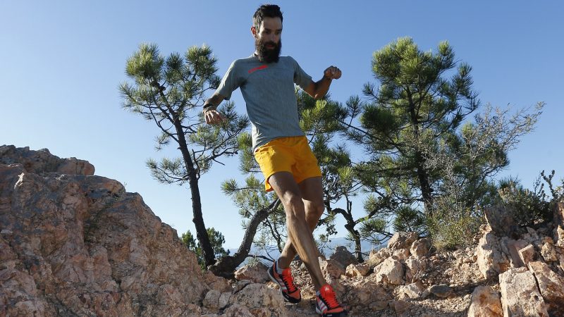 JoggingInter's tweet image. #Trail : Travaillez vos descentes ! jogging-international.net/entrainement/a…