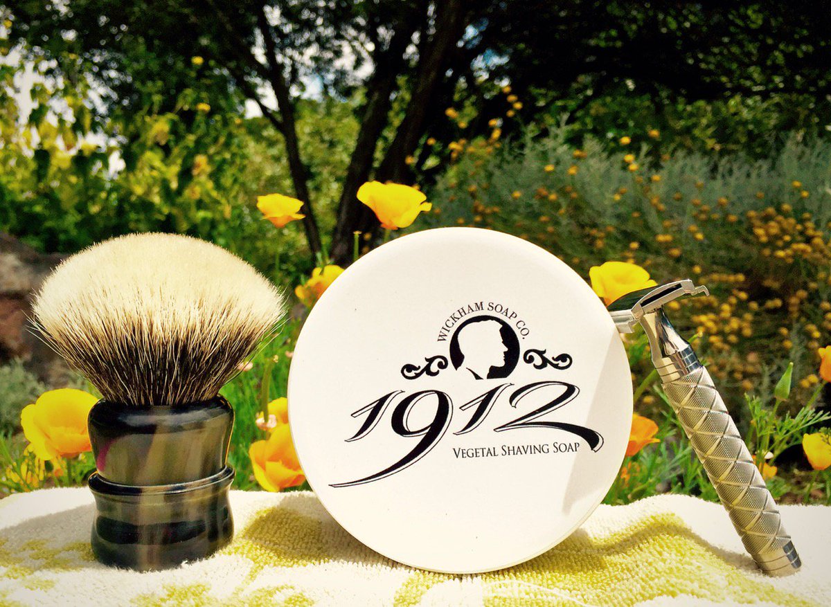 agent_shave's tweet photo. If your Dad is prone to sensitive skin, treat him to a #shaving soap from @WSoap this #FathersDay #KingOf #SBS https://t.co/4flGldagnr https://t.co/Pxz1iK5tyJ