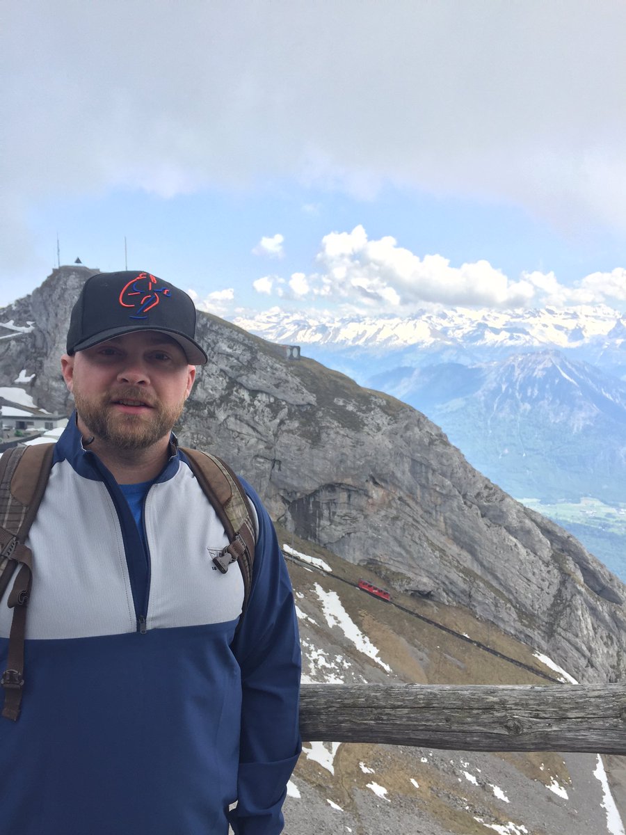 RyanLormel's tweet image. Brought the @The7Line to the Swiss Alps!