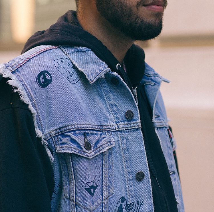 SurplusTrends's tweet photo. "It’s now or never.
Our 2017 Limited-Edition #501Day Collection has arrived." @LEVIS https://t.co/6oDYzGanPY