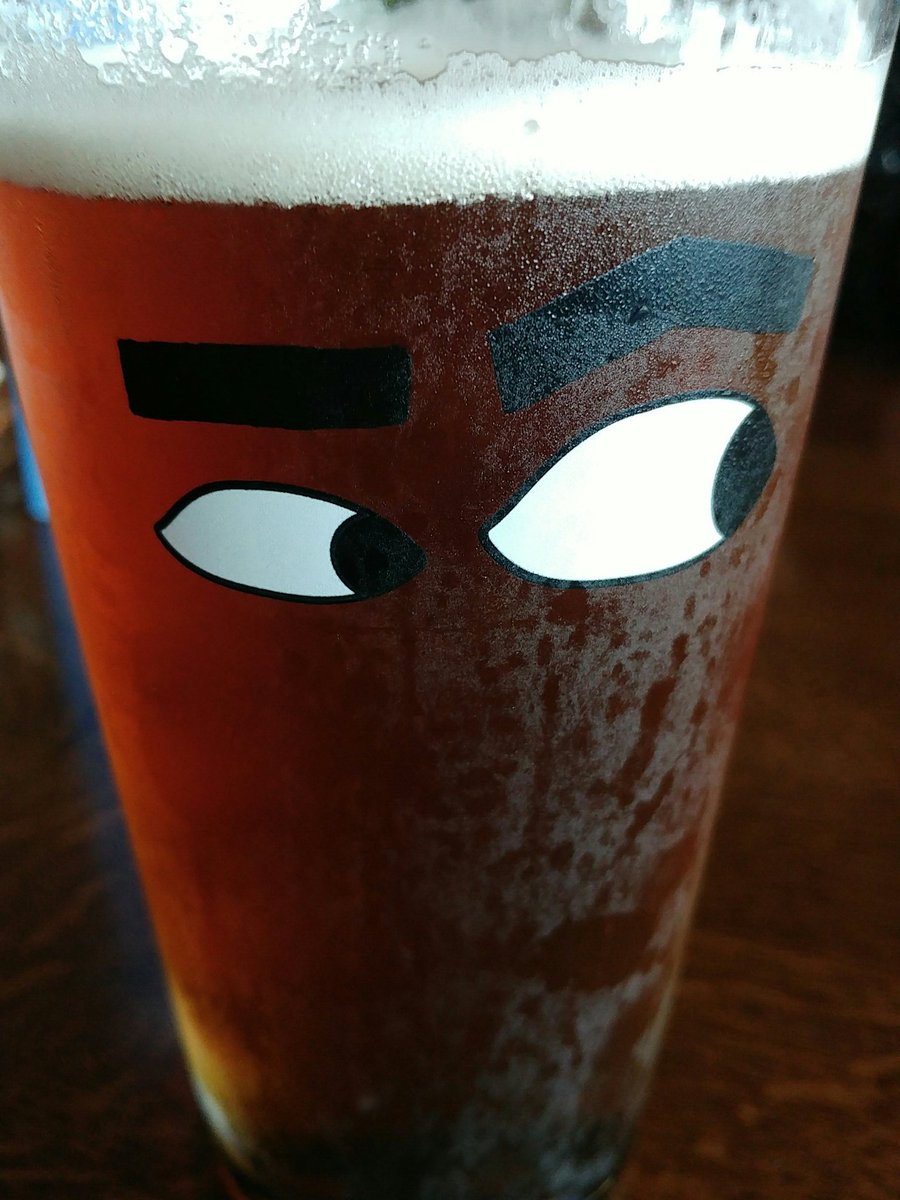mitcheladams's tweet photo. Drinking a 'cute hoor' - apparently an Irish compliment meaning a brilliant rogue - sadly not living up to its name #fakecraft https://t.co/YrBf8wniiN
