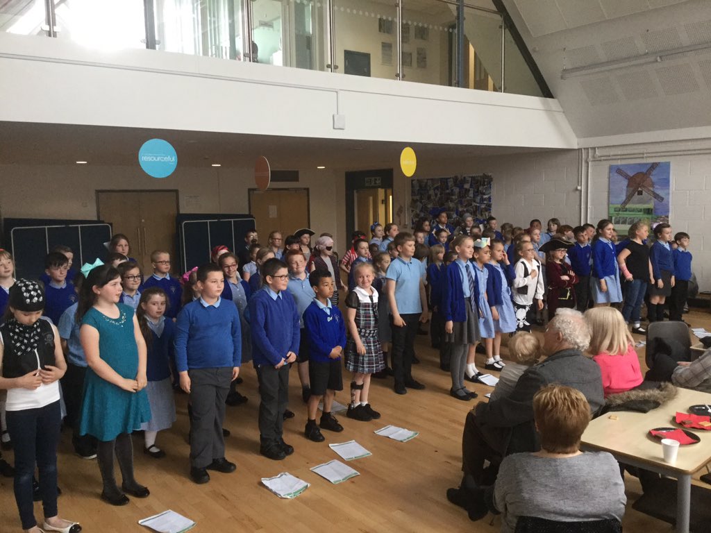 @Year4_Layton tweet media