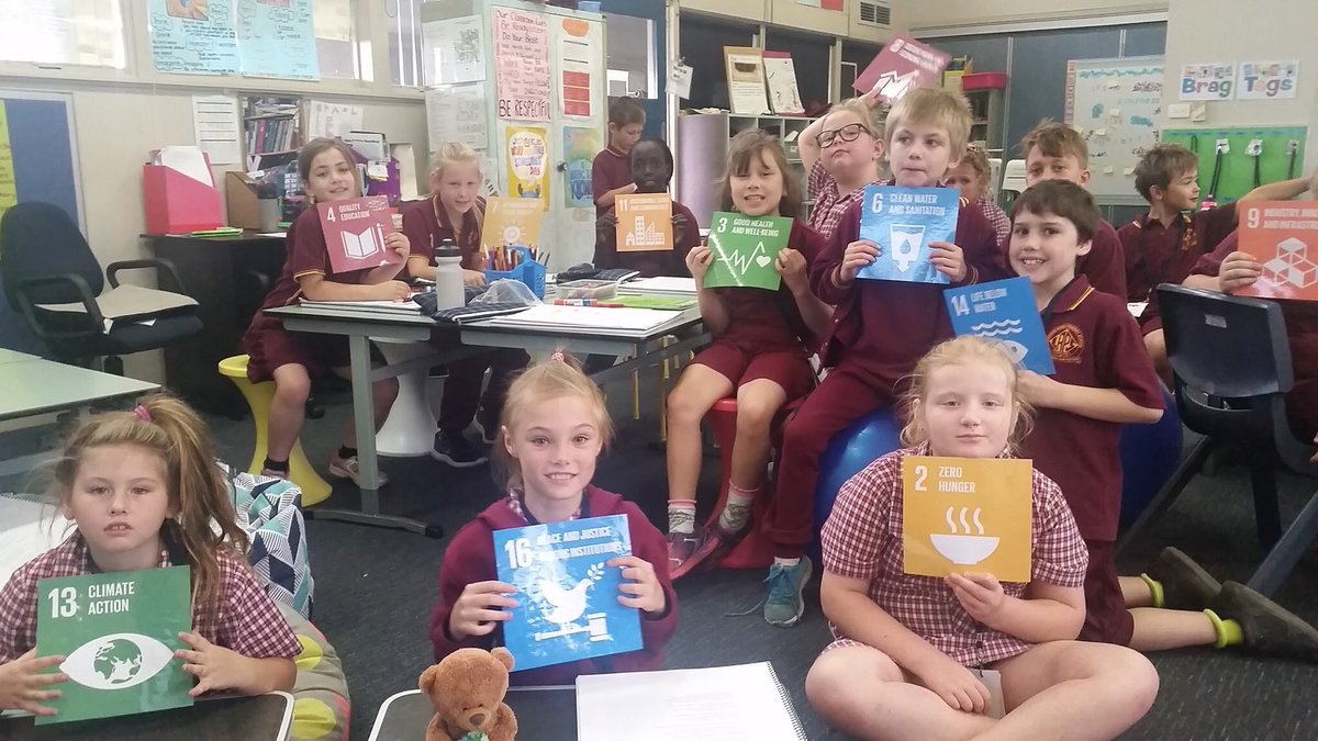 World's Largest Lesson tweet media