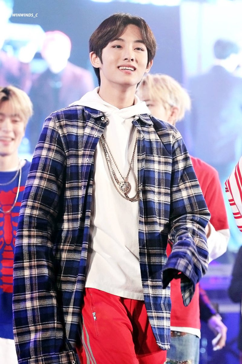 WINWINDS_C's tweet photo. 170429 3p  up：https://t.co/H56foNrbnx https://t.co/sjpbTsxHH0 https://t.co/QHcNMEOST2   #WINWIN https://t.co/z2fm7f7fZN
