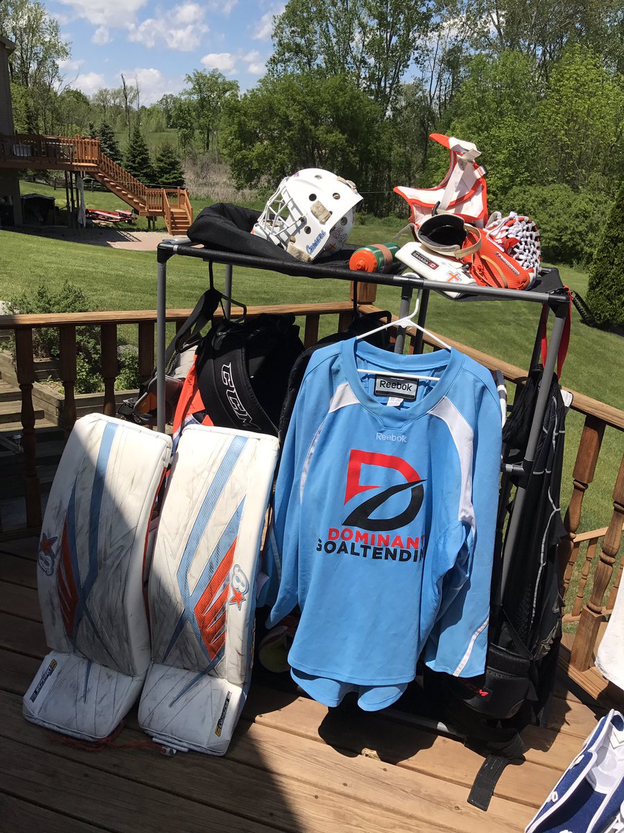 CarterMcPhail's tweet photo. Always good to air out your Gear in the nice weather after a tough morning workout. 🏒🔥 https://t.co/tJjrEpE6zz