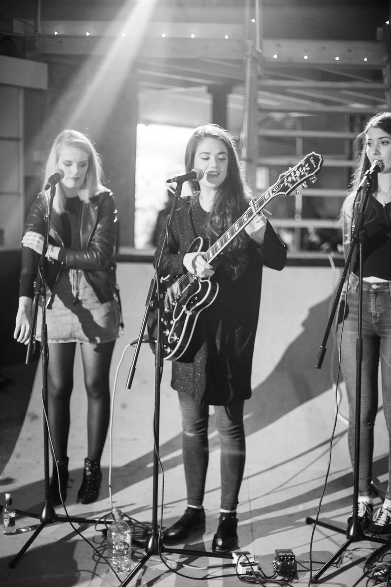SofarDublin's tweet photo. #Lowli @RosaNutty @BARQ_music and @Ham_Sandwich playing #SofarDublin at @alloutdesign are live at link below. https://t.co/0JudyRoqEZ https://t.co/afisbLYoqv