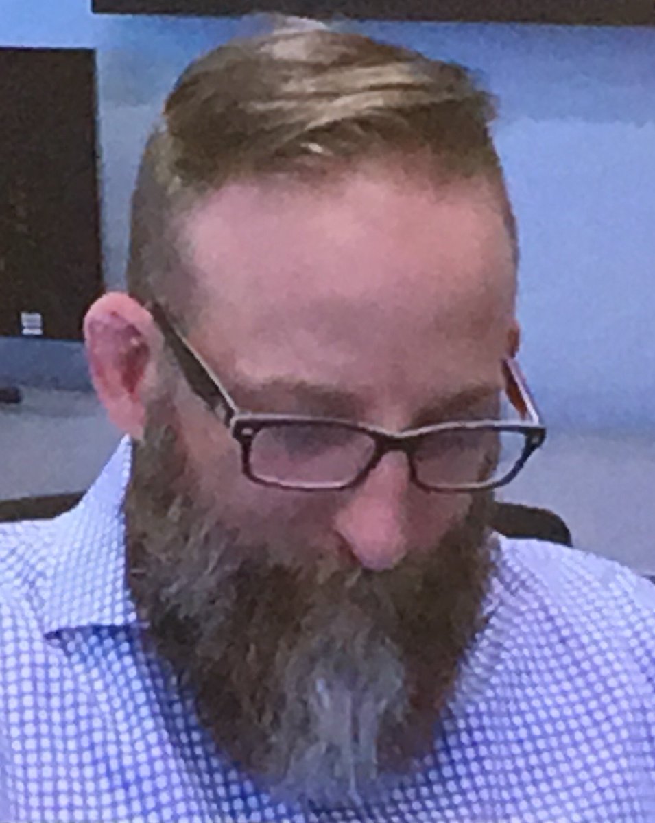 BeakerBeard's tweet photo. Trimmed and Marvelous today, if I do say so myself! https://t.co/hmJl059WBT