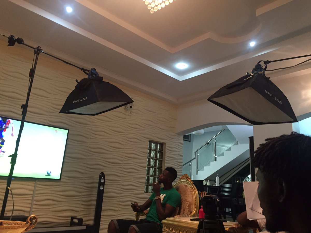 michaeloejoor's tweet photo. It is safe and rather sad to say that I will be missing #AMJemeji today 😩 ... as one still has 4 scenes to go 😒 https://t.co/cJoh3mxLwO