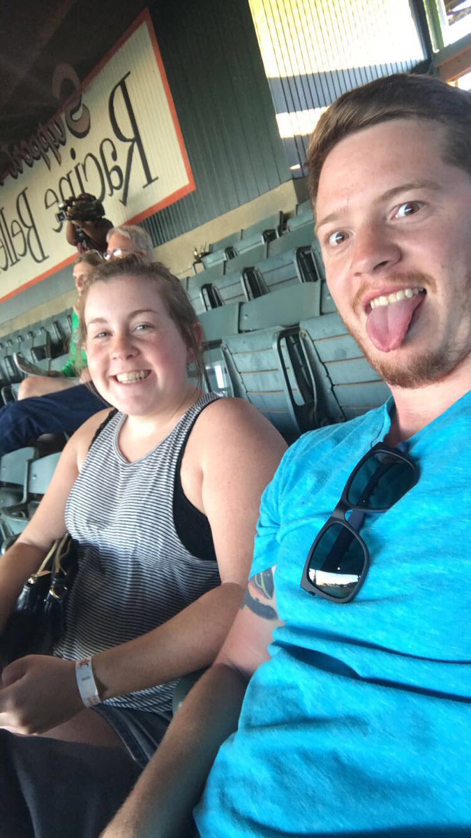 K_Rob2011's tweet photo. Sums us up. Me,a dork. Her, absolutely stunning. 
I love you @hess_rachel idk why you're with me but thank god I have you. https://t.co/g3xAgfe3lf