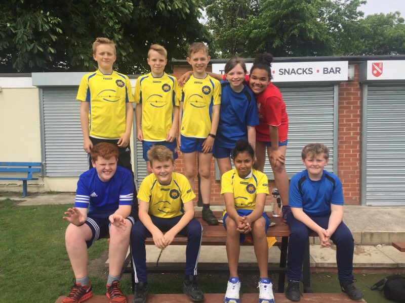 MissHooksBPS's tweet photo. Well done to the Year 6 cricket team. A fab tournament- great sportsmanship! @PennineSSP @Battyeford https://t.co/8FJbKCMSHI