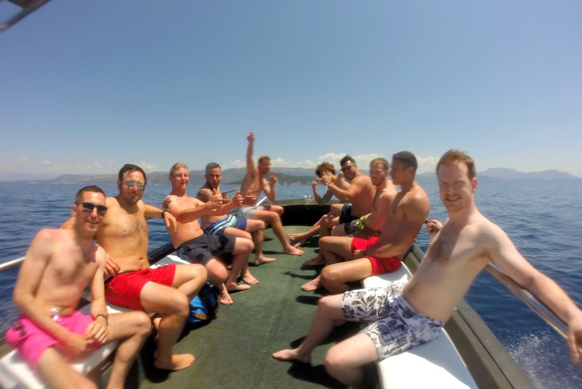 CrazySpeedboat's tweet photo. Great start to the #Kavos 2017 season! Running every day - find us at https://t.co/cOZ8yVMpLf @PartyHardKavos @ClubbingAway https://t.co/eKlqauLlxQ