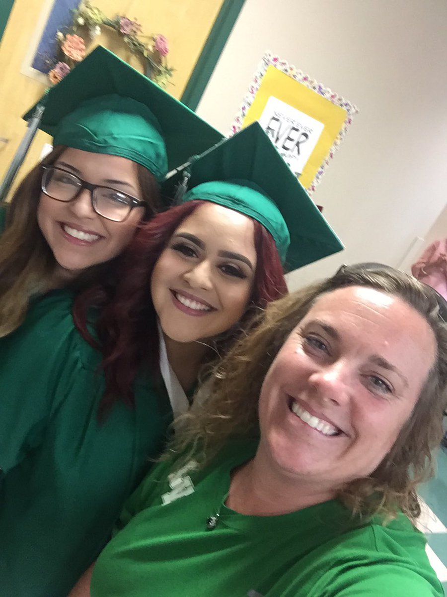 LakeWorthSball's tweet photo. Senior walk https://t.co/jlTW90cHww