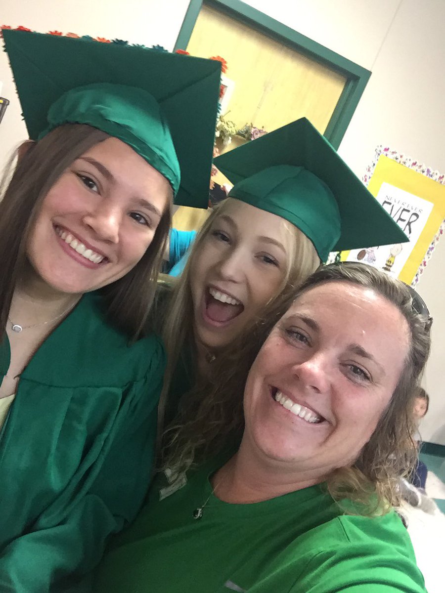 LakeWorthSball's tweet photo. Senior walk https://t.co/jlTW90cHww