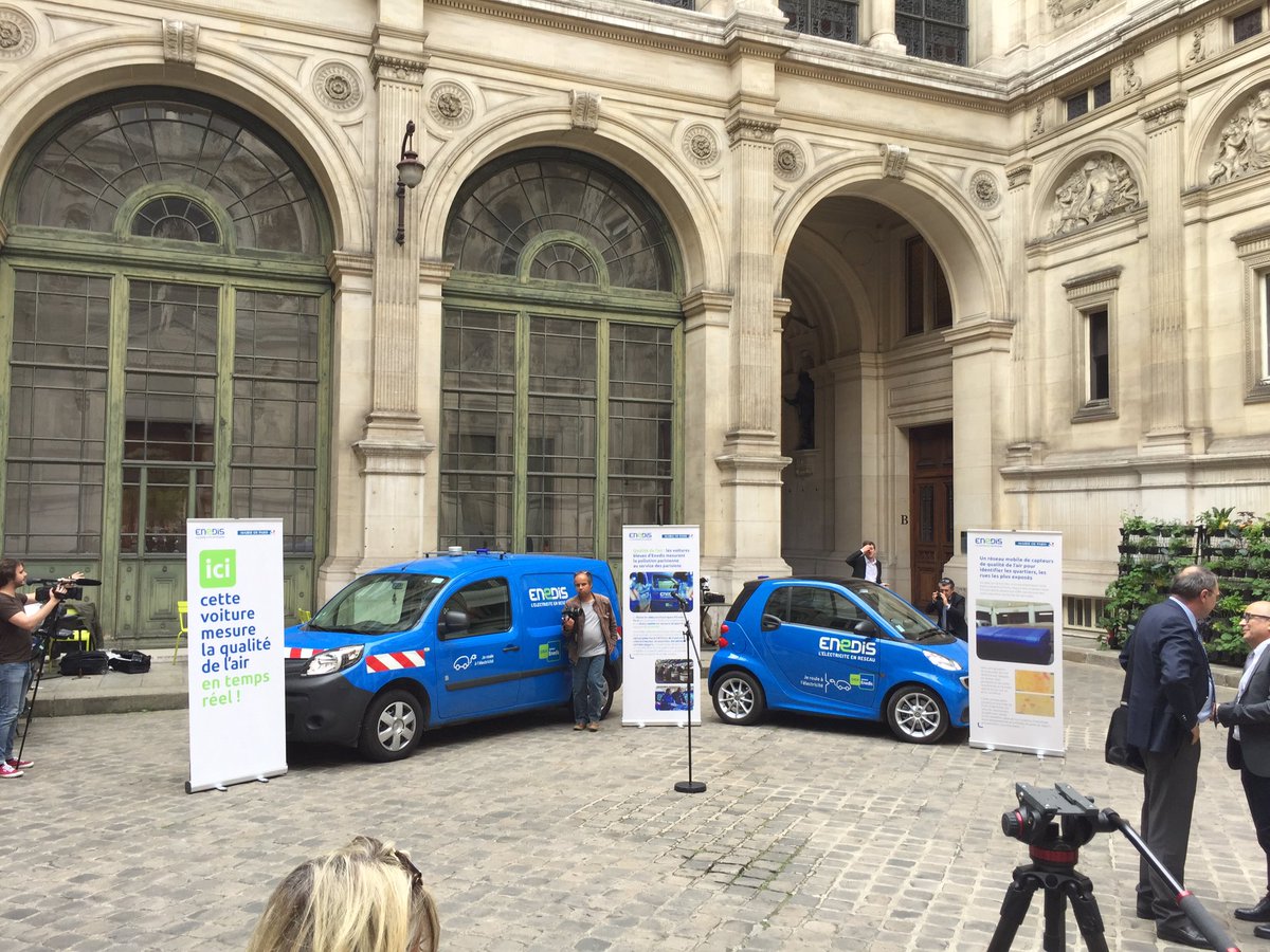La Ville de <a href="/Paris/">Paris</a> et <a href="/enedis_paris/">Enedis à Paris</a> inaugurent un nouveau système de mesure mobile de la pollution