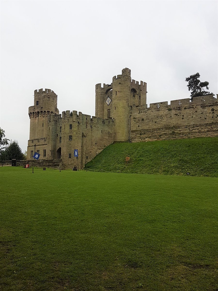 afionmedia's tweet photo. @SEnglandBiz @WarwickCastle @BiochemSoc Thank you for the tickets! We loved our guided tour last week and are looking forward to returning to @WarwickCastle again soon 😀 https://t.co/HA8OKRMD9q