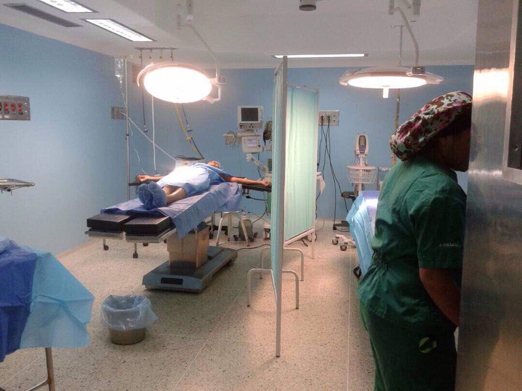 LuisLopezPSUV's tweet photo. Mientras la derecha atenta contra los centros de salud PLAN QUIRÚRGICO activado en Aragua @NicolasMaduro https://t.co/VRXzZB7Xsr