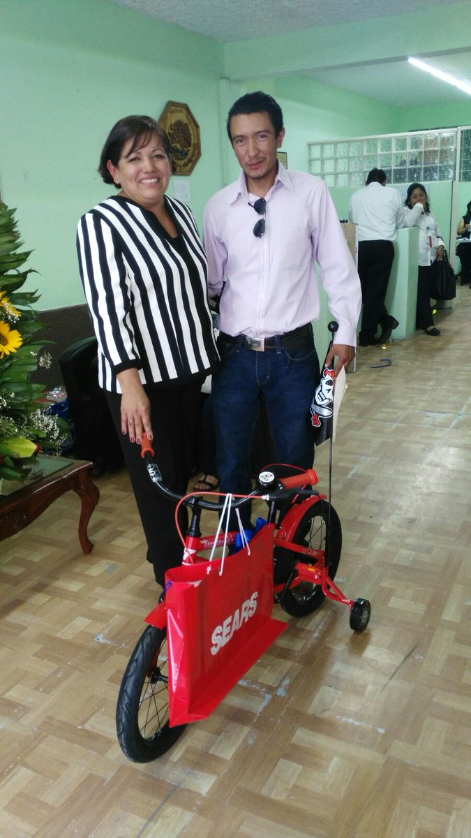 SETEPID_OFICIAL's tweet photo. Ganadores de Bicicletas rifadas por el evento del Día del Niño 🚴🤡 https://t.co/4TqLUn4xlj