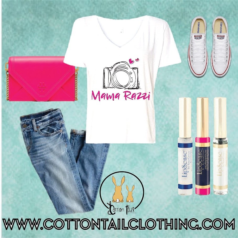 Cottontailshop's tweet photo. Double tap if you love this look🛍👜 Check out its perfect pair "No Photos please" shirt for an even cuter look 📸 #ootd #mamarazzi #momblogger https://t.co/qfd72WN4zb