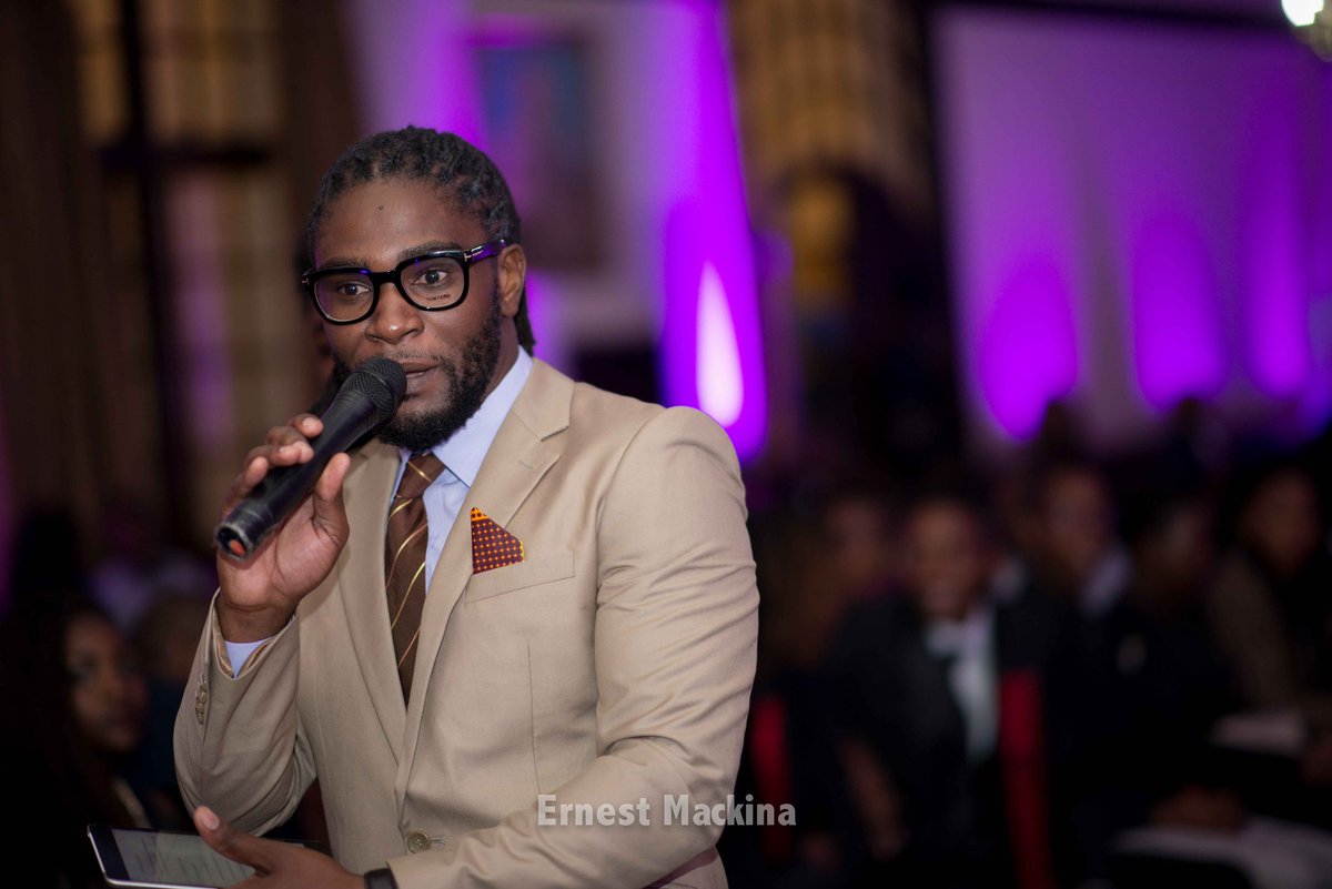 @chrisxrischaks @curateByo Scenes from the #OpenEyeStudio #Graduation with performances from @TheBoyAsaph <a href="/TytanTheOne/">Mansa Mayi</a> #Alaina 

#Bulawayo 
#Photography
#Runway