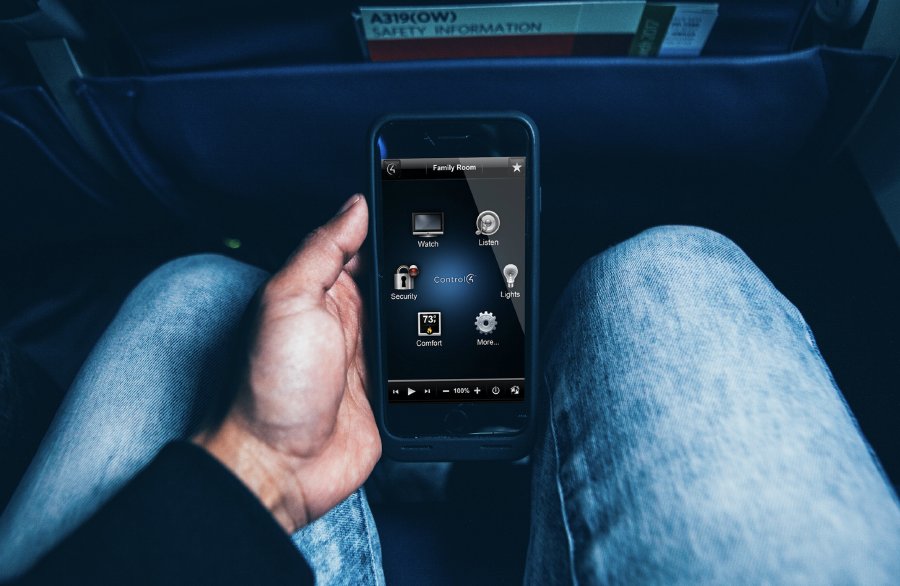 OnyxTheaters's tweet image. Time to get back on the road and #hustle. Check in on your home from anywhere in the world with the @Control4  app.

#control4 #automation