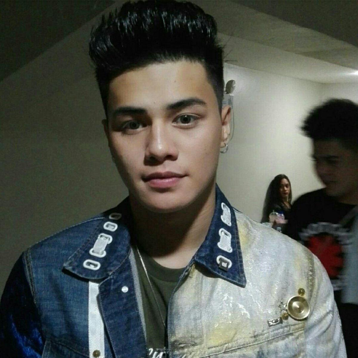 39. Ronnie Alonte. 