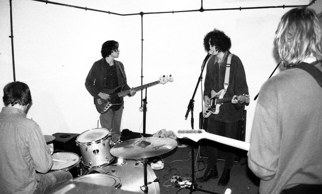TurnUpBlog's tweet photo. SEVEN IN THE MIX!
New week! New mix! Here are 7 crackers... https://t.co/qx64Av2tNA @Sugarmenuk @Toopuresingles @FuzzClub #AlternativeMix https://t.co/mM4yGKPSff