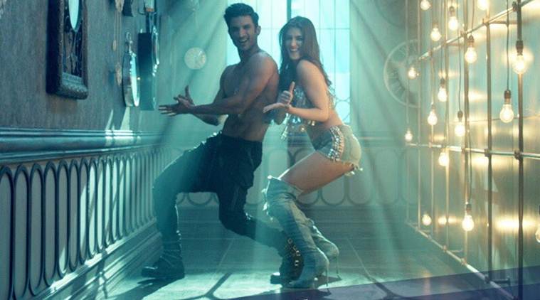 ieEntertainment's tweet photo. #Raabta: Shirtless @itsSSR , sizzling @kritisanon  on magazine cover
https://t.co/2fKpRuke9m https://t.co/kVELx3rKYC