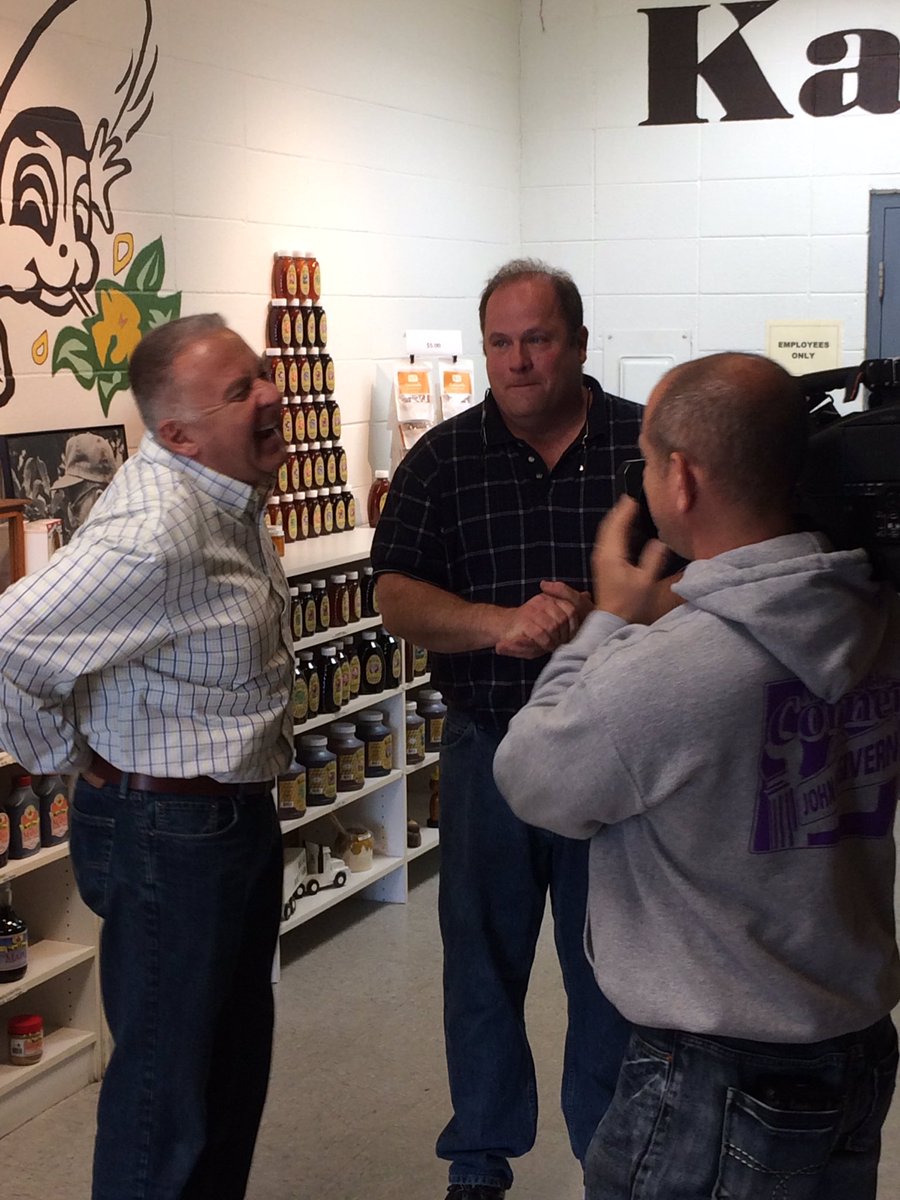 Haven_woods's tweet photo. Taping for Around the Corner with John McGivern happening today. First stop. Kallas Honey!!! #kallas. #honey #mcgivern https://t.co/S1gcx9j1R8