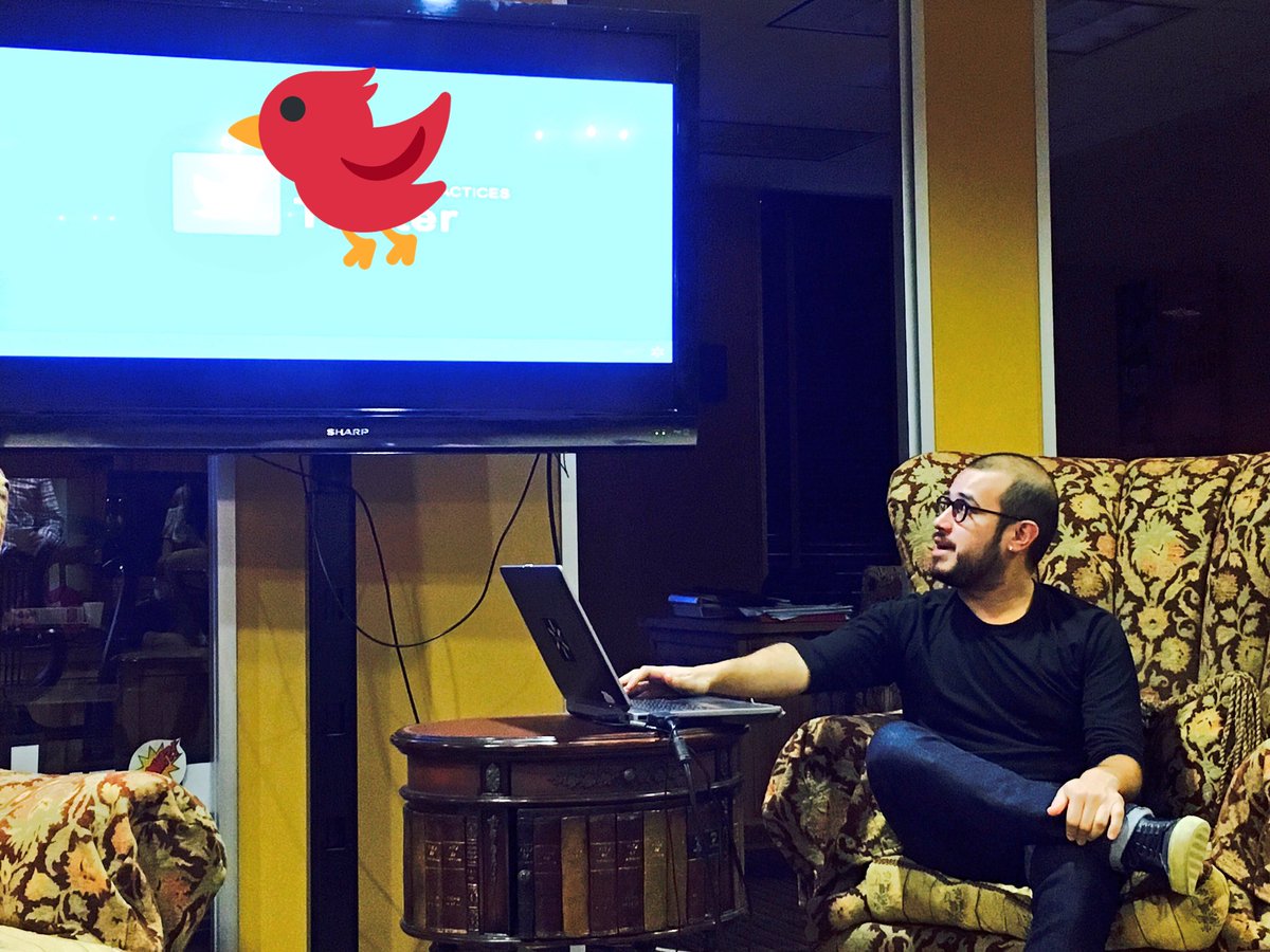 JulieAtLNC's tweet photo. Continued #education with @JoeAtLNC on @Twitter best practices #sharing #caring #socialmediamarketing #socialmedia #LopezNegrete #cats https://t.co/up7og4qZZq
