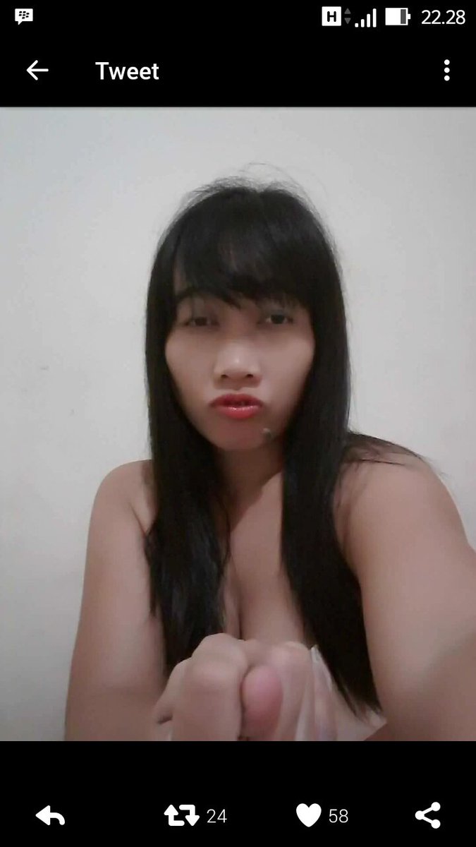 Herman_YVCB's tweet photo. @Nadya18801915  satu orang ko tompel nya pindah2 https://t.co/s30SKKIW9Y